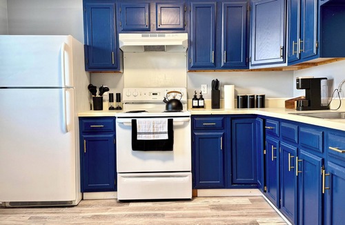 Utica Apartment | 2-bedroom apartment in serene Utica with Fast WiFi for relaxing stays