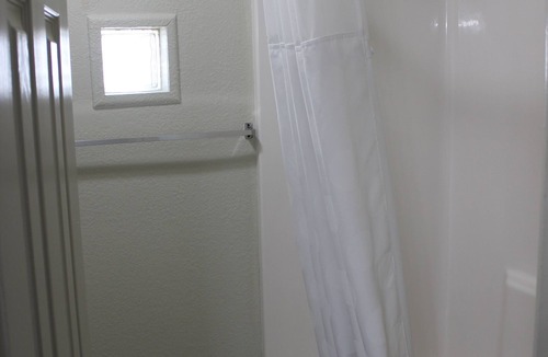 Augusta Apartment | 2-bedroom apartment in lovely Augusta with AC, WiFi