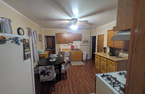 Blasdell Apartment | 2-bedroom apartment in pleasant Blasdell with AC for relaxing stays.