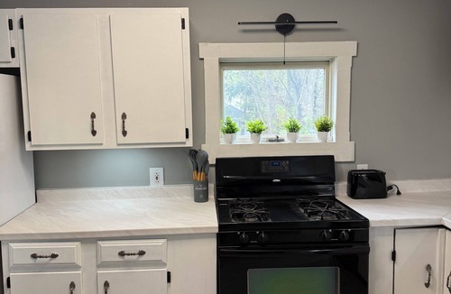 Phoenix Apartment | 2-bedroom apartment in enchanting Phoenix with AC and comfort