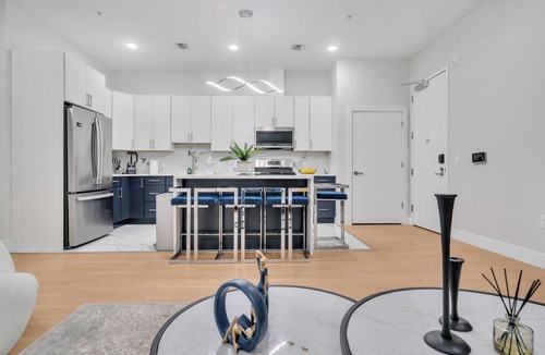 Paterson Apartment | 2-bedroom apartment Near NYC & MetLife stadium and fitness center