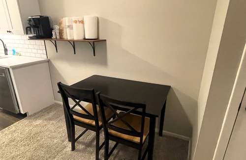 Bloomington Apartment | 2-Bedroom Apartment – Budget-Friendly City Stay