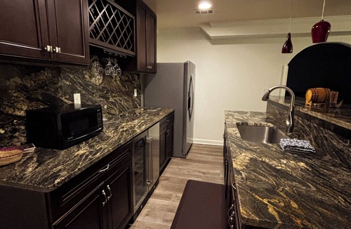 Loganville Apartment | 2-bedroom apartment Loganville with AC, fitness room, bar area