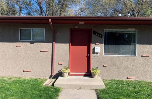 Scottsbluff Apartment | 2-bedroom apartment in lovely Scottsbluff with all amenities