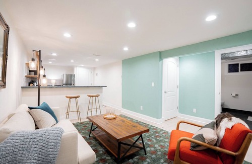 Lander Apartment | 2-Bedroom Apartment with Backyard in Lander