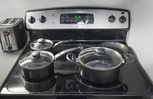 Braeswood Place Apartment | 2-bedroom Apt in Med Center NRG