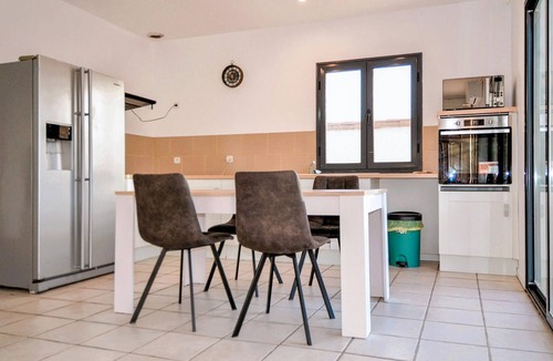 Pont-Saint-Esprit House | 2 bedroom awesome home in Pont Saint Esprit