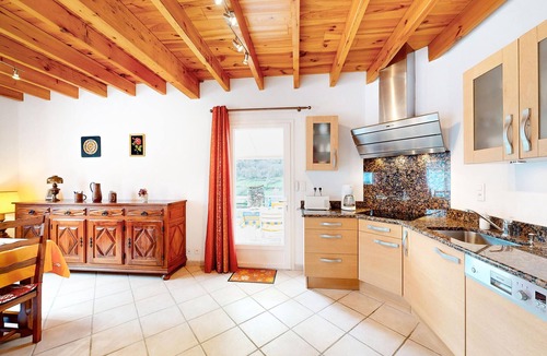 Louvie-Soubiron House | 2 bedroom awesome home in Louvie-Soubiron
