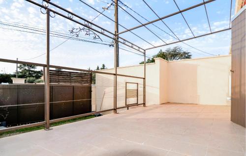 Pont-Saint-Esprit House | 2 Bedroom Awesome Home In Pont Saint Esprit