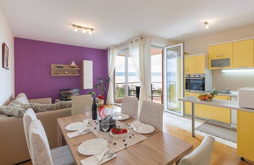 Podstrana Apartment | 2 bedroom awesome apartment in Podstrana