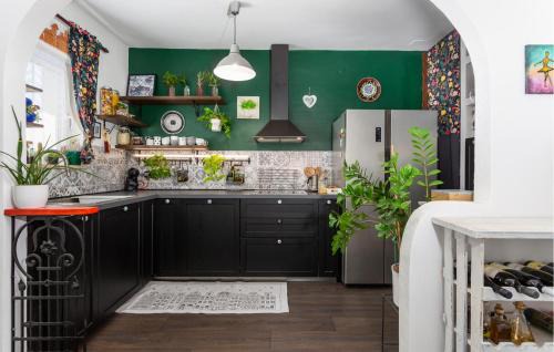 Sarsoni Apartment | 2 Bedroom Awesome Apartment In Drazice