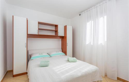 Omisalj Apartment | 2 Bedroom Awesome Apartment In Omisalj