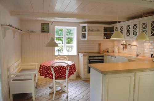 Smidstrup Strand House | 2 bedroom awesome home in Gilleleje