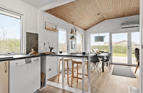 Skastrup Strand House | 2 bedroom awesome home in Bogense