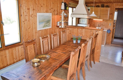 Lild Strand House | 2 bedroom awesome home in Frøstrup