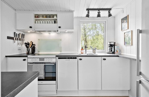 Hojslev House | 2 bedroom awesome home in Højslev