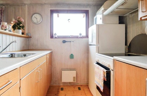Trend House | 2 bedroom awesome home in Løgstør