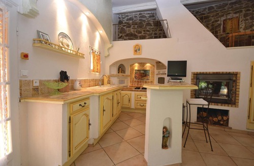 Aujac House | 2 bedroom awesome home in Bedousse