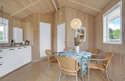Ristinge House | 2 bedroom awesome home in Humble
