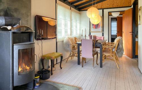 Udsholt House | 2 Bedroom Awesome Home In Græsted