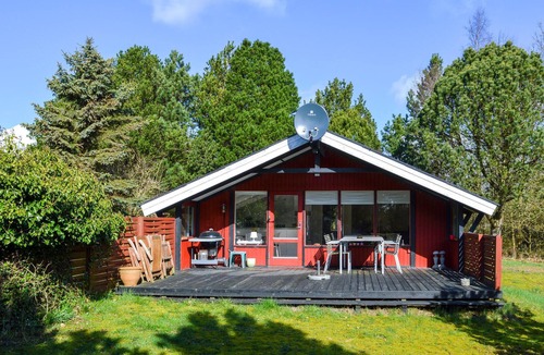 Hou House | 2 bedroom awesome home in Hals