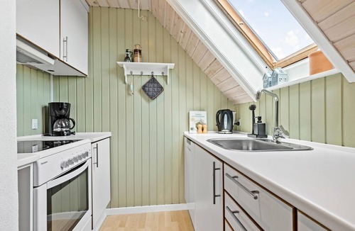 Ronde House | 2 bedroom awesome home in Rønde