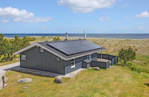 Nordost House | 2 bedroom awesome home in Sæby