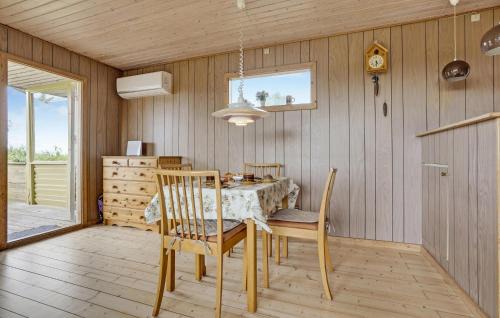 Frolunde House | 2 Bedroom Awesome Home In Slagelse