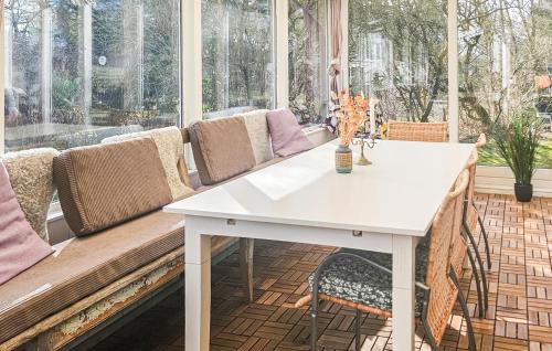 Ertebølle House | 2 Bedroom Awesome Home In Farsø