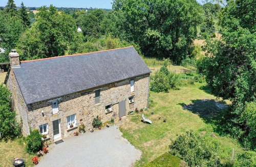 Andouille-Neuville House | 2 bedroom beautiful home in Andouillé-Neuville