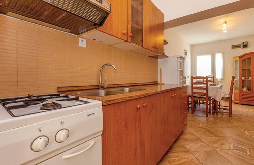 Sveti Juraj Apartment | 2 bedroom beach front apartment in Sveti Juraj