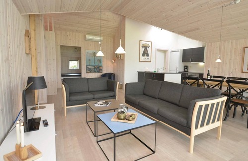 Marielyst House | 2 bedroom beach front home in Væggerløse
