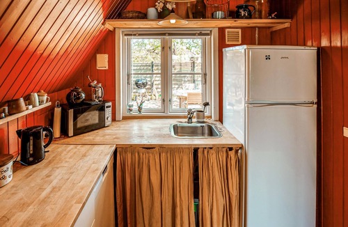Øer Strand House | 2 bedroom beach front home in Ebeltoft