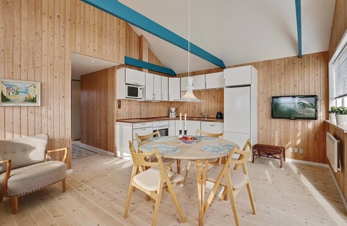 Tørresø House | 2 bedroom beach front home in Otterup