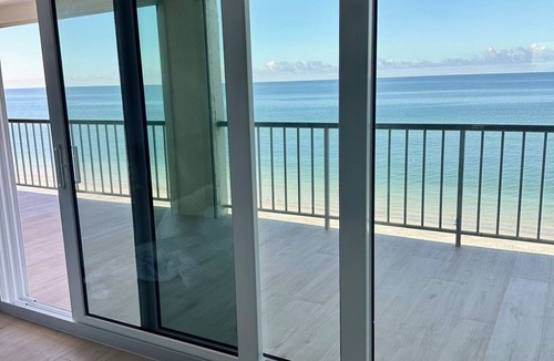 Longboat Key Condo | 2-Bedroom Beachfront Condo on Private Beach Longboat Key