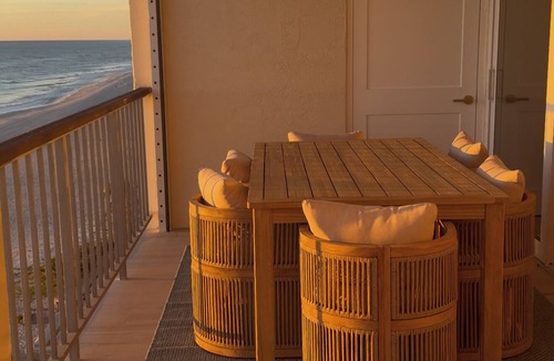 Longboat Key Condo | 2-Bedroom Beachfront Condo on Private Beach Longboat Key