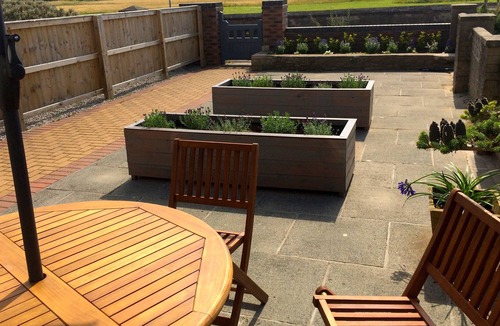 Waterloo House | 2 Bedroom Beachfront Home