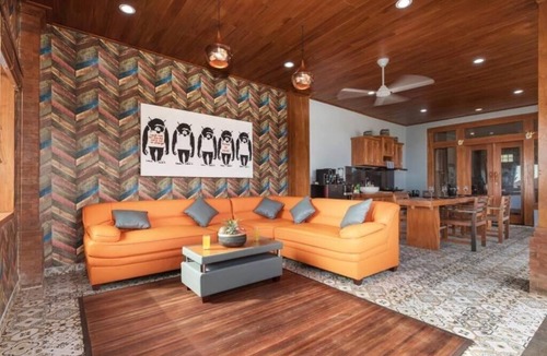 Batu Bolong Villa | 2-bedroom beachfront villa Echo Beach