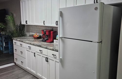 Seaside Homes House | 2-bedroom beachside getaway in marvelous Ormond Beach