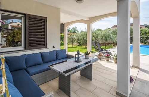 Nova Vas Apartment | 2 bedroom beautiful apartment in Nova Vas