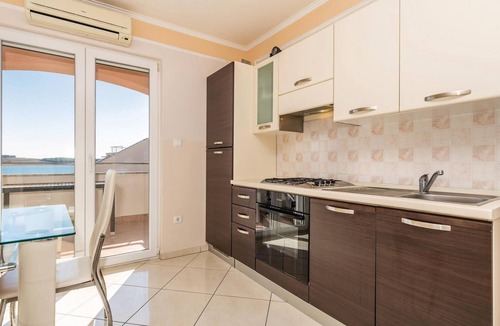 Povljana Apartment | 2 bedroom beautiful apartment in Povljana