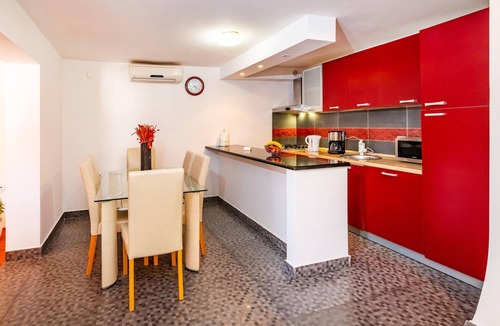 Razanac Apartment | 2 bedroom beautiful apartment in Razanac