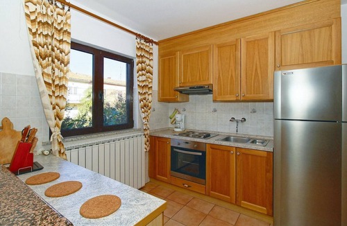 Porec Apartment | 2 bedroom beautiful apartment in Porec