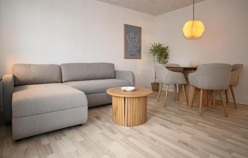 Brorup Apartment | 2 Bedroom Beautiful Apartment In Brørup