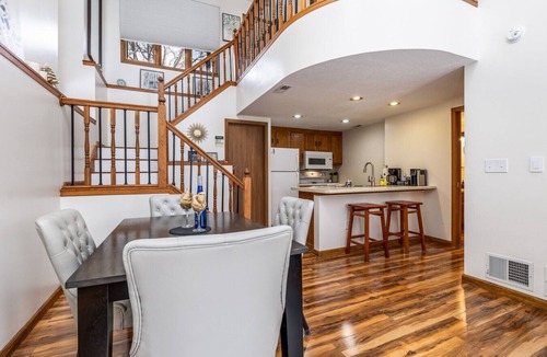 The Galena Territory Villa | 2 Bedroom, beautiful end unit