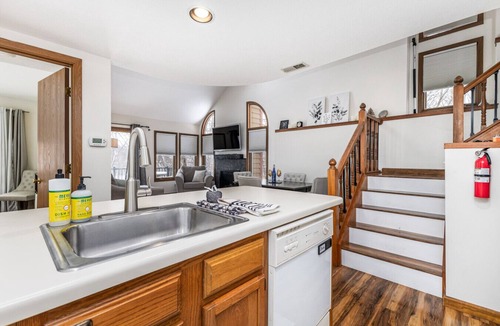 The Galena Territory Villa | 2 Bedroom, beautiful end unit