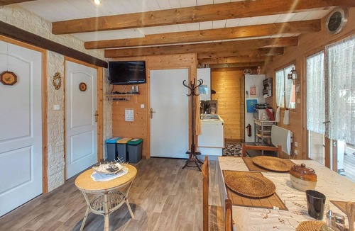 Le Menil House | 2 bedroom beautiful home in Le Ménil