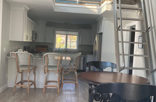 Shawanese House | 2-bedroom Boat House in Harveys Lake PA with AC