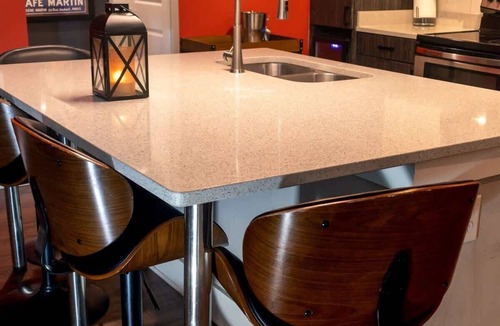 Lindridge-Martin Manor Apartment | 2 Bedroom Buckhead Suite