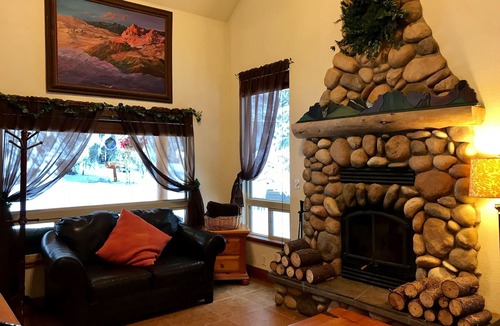 Alta House | 2 Bedroom Cabin